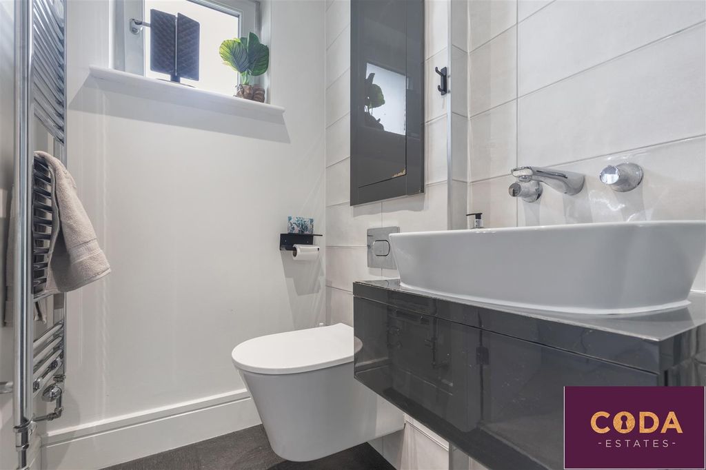 Additional image 41 of 5 bed detached house for saleNairn Drive, Bishopton PA7