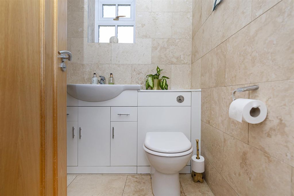 Additional image 22 of 4 bed detached house for saleBeaconsfield Road, Clayton, Bradford BD14