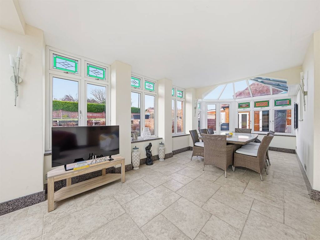 Additional image 12 of 6 bed detached house for saleCliff Promenade, Broadstairs CT10