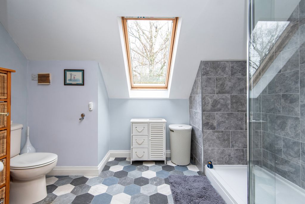 Additional image 20 of 5 bed detached bungalow for salePark Road, Boston PE21