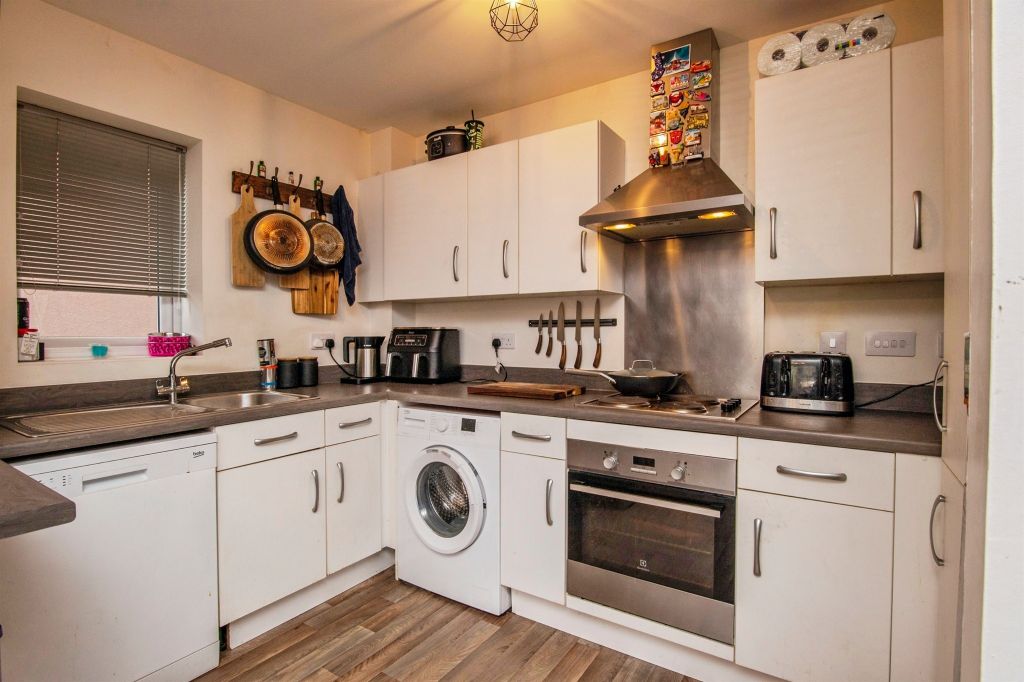 Additional image 6 of 2 bed flat for saleHill View Road, Malvern WR14