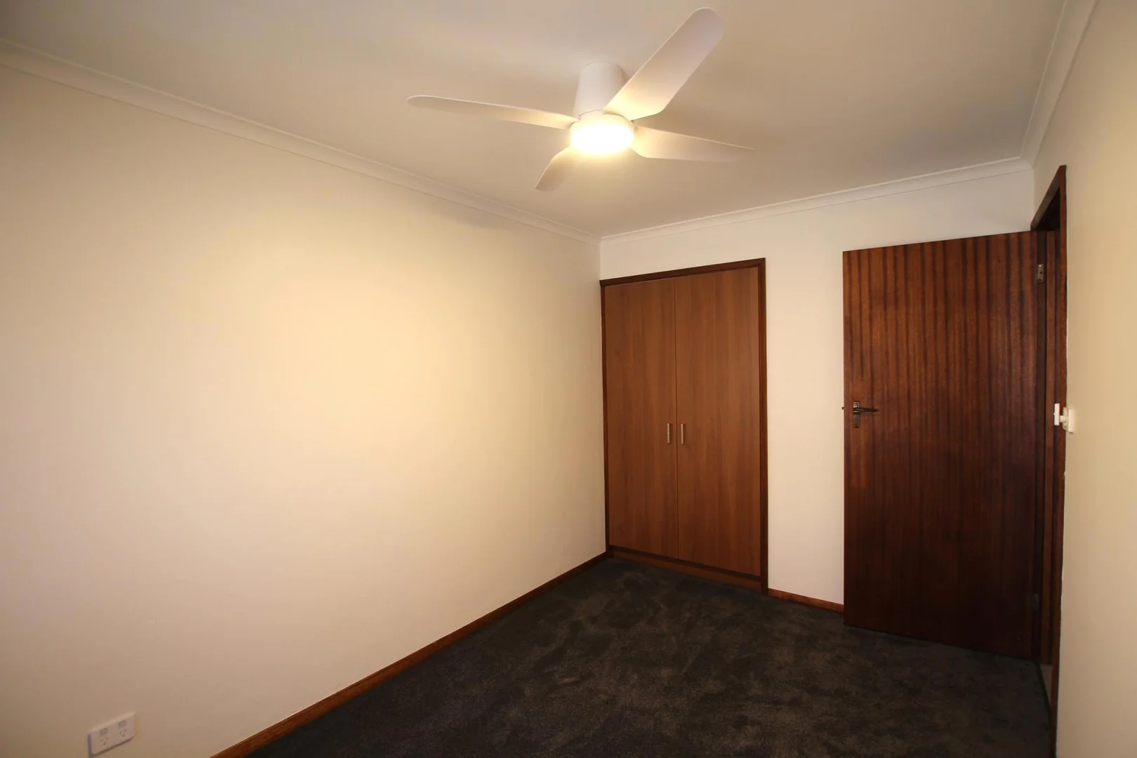 2/10 Georges Lane, Warrnambool VIC 3280 photo 4
