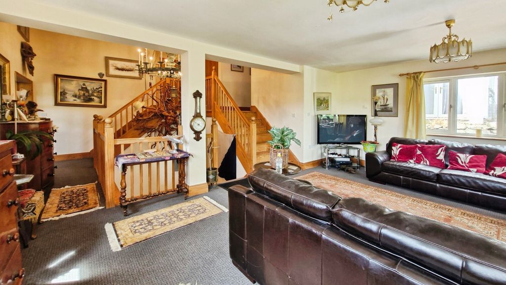 Additional image 12 of 8 bed detached house for saleCunnery Road, Church Stretton SY6