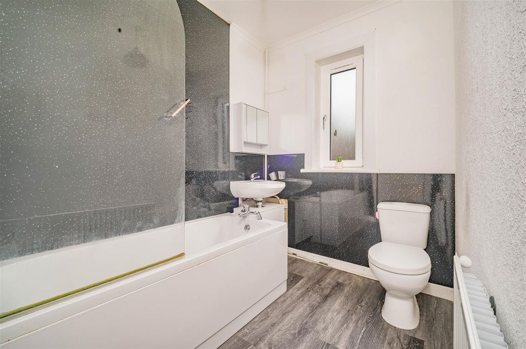 Additional image 10 of 2 bed terraced house for saleFinlaggan Crescent, Dundee DD4