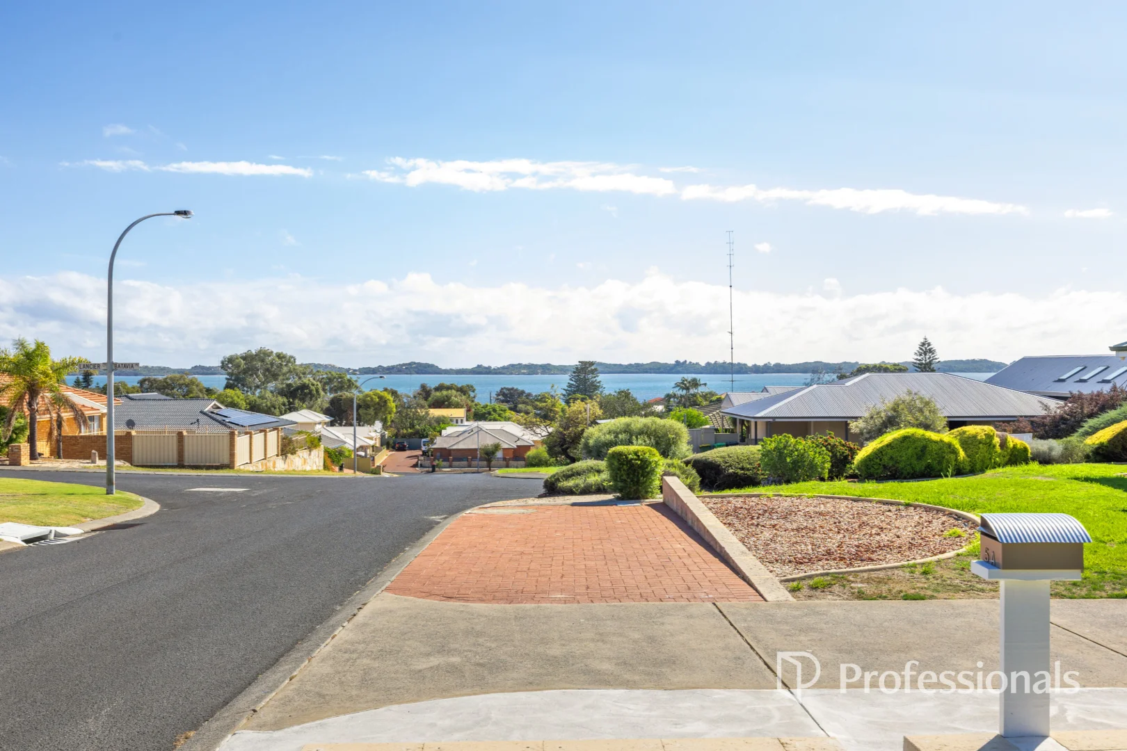 5B Albion Rise, Australind WA 6233 photo 3