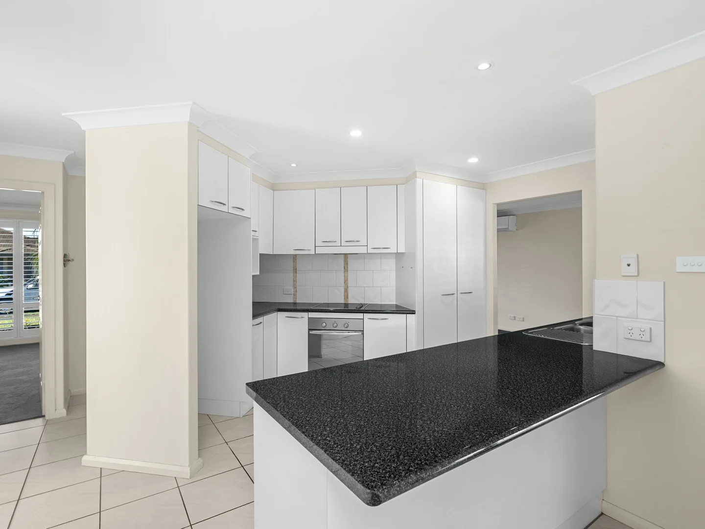 Additional image 3 of 15 Yellowfin Avenue, Old Bar NSW 2430