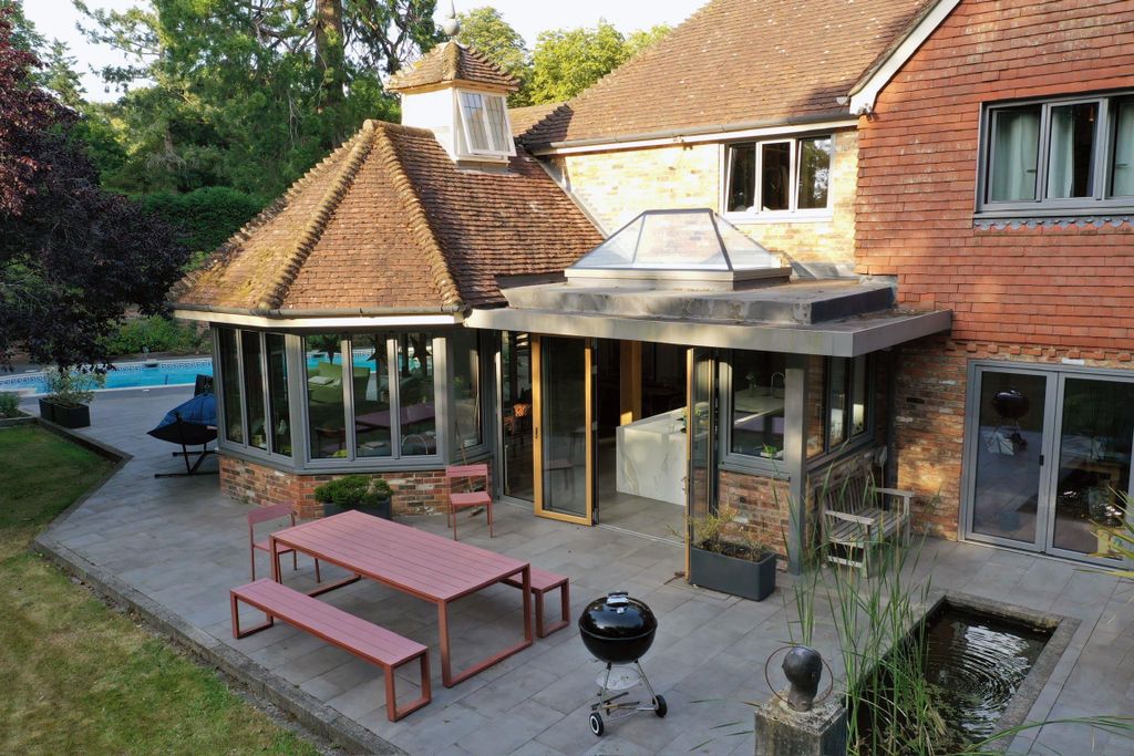 Additional image 25 of 5 bed detached house for saleParkside, Henley-On-Thames, Oxfordshire RG9