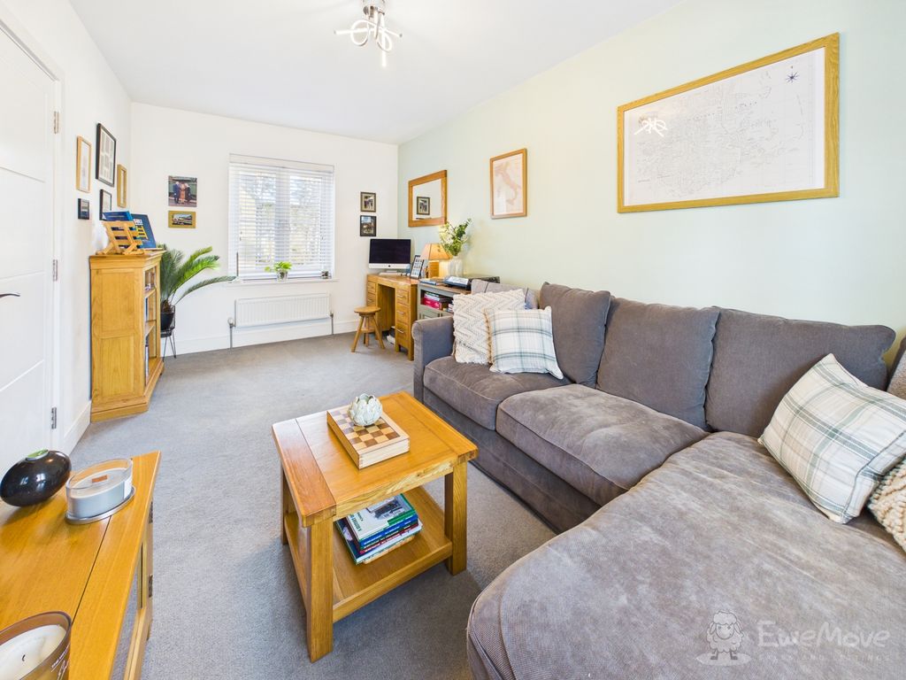 Additional image 12 of 4 bed detached house for saleFalstaff Walk, Bordon, Hampshire GU35