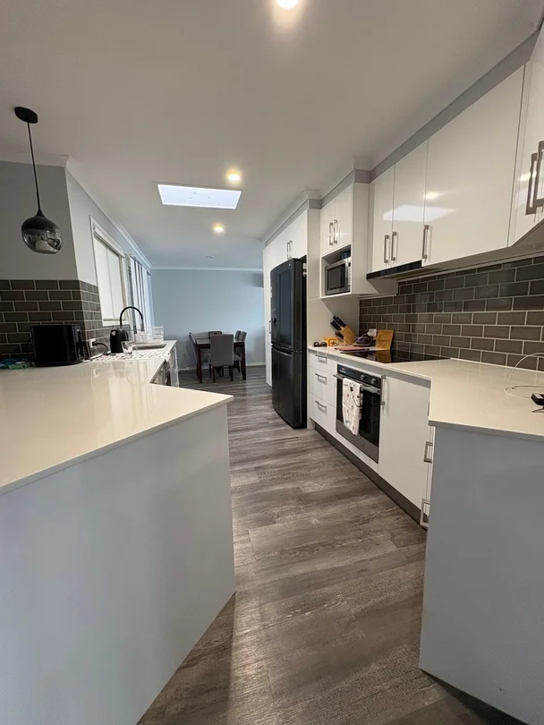 30 Vaucluse Crescent, Petrie QLD 4502