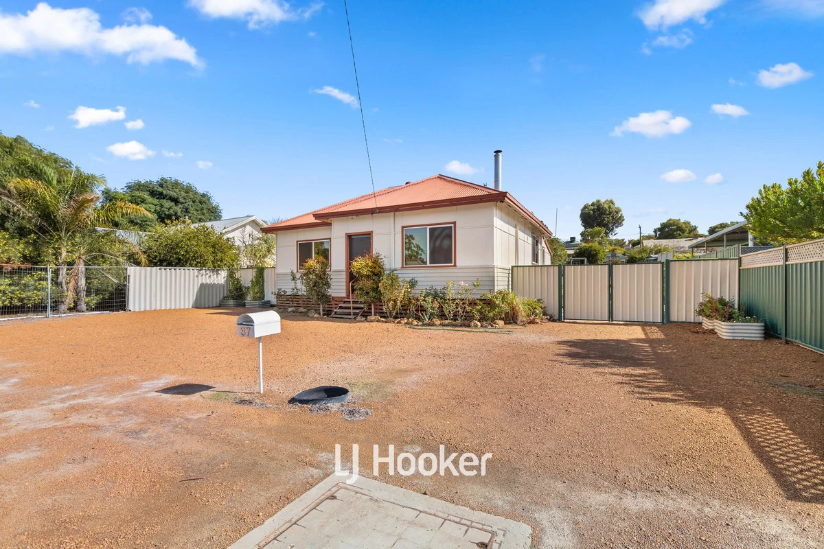 Additional image 2 of 37 Prinsep Street South, Collie WA 6225