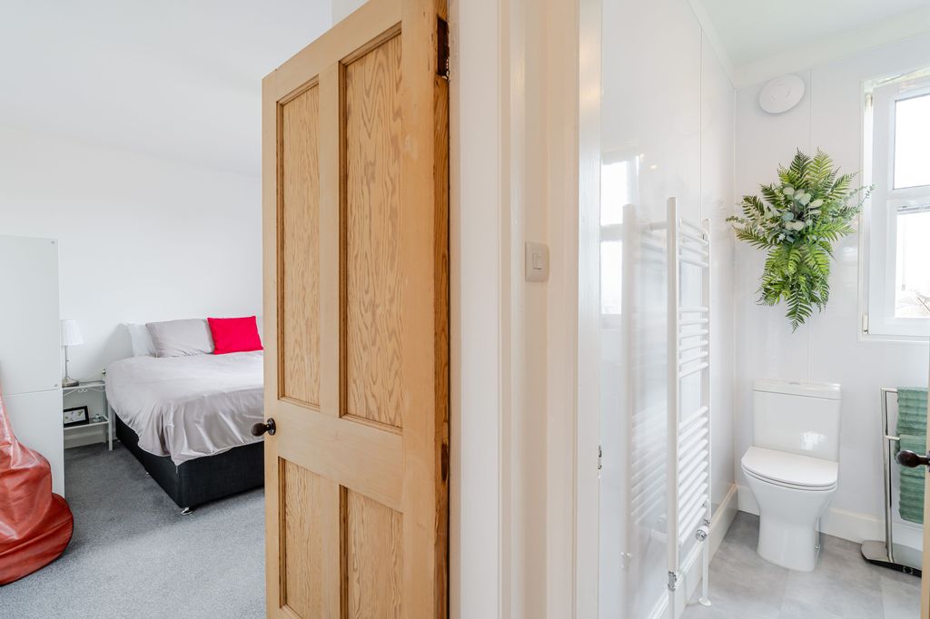 Additional image 19 of 2 bed flat for sale93 Redford Road, Edinburgh EH13