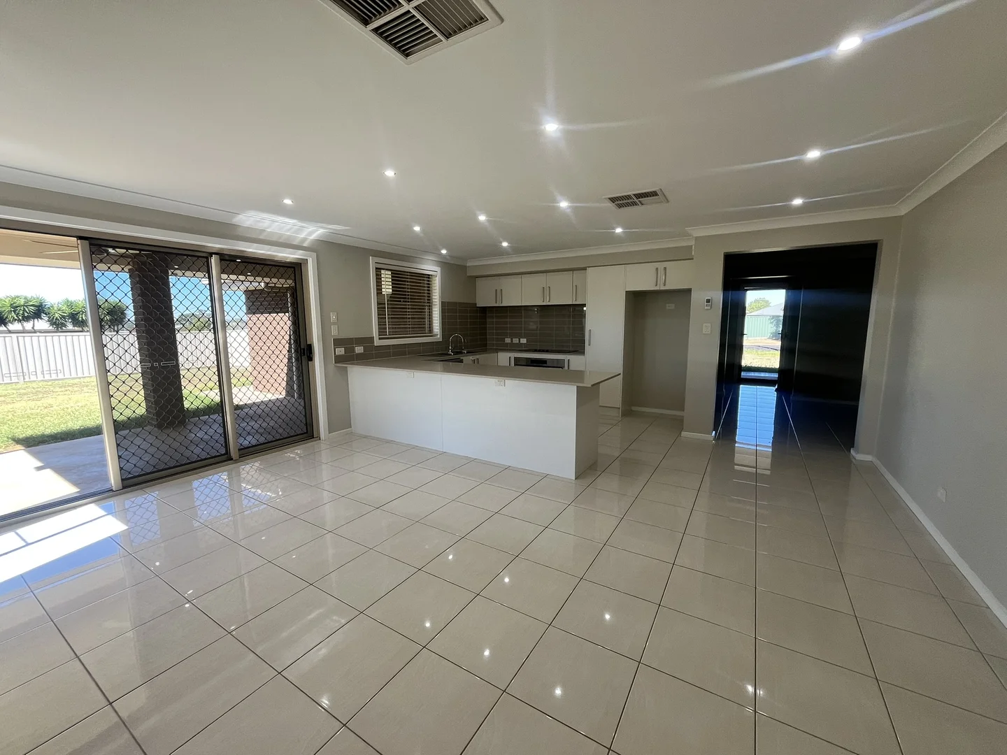Additional image 8 of 35 Linda Drive, Dubbo NSW 2830