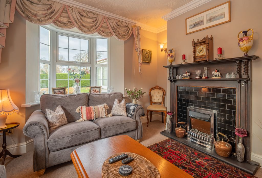 Additional image 4 of 5 bed detached house for saleCapel Bangor SY23