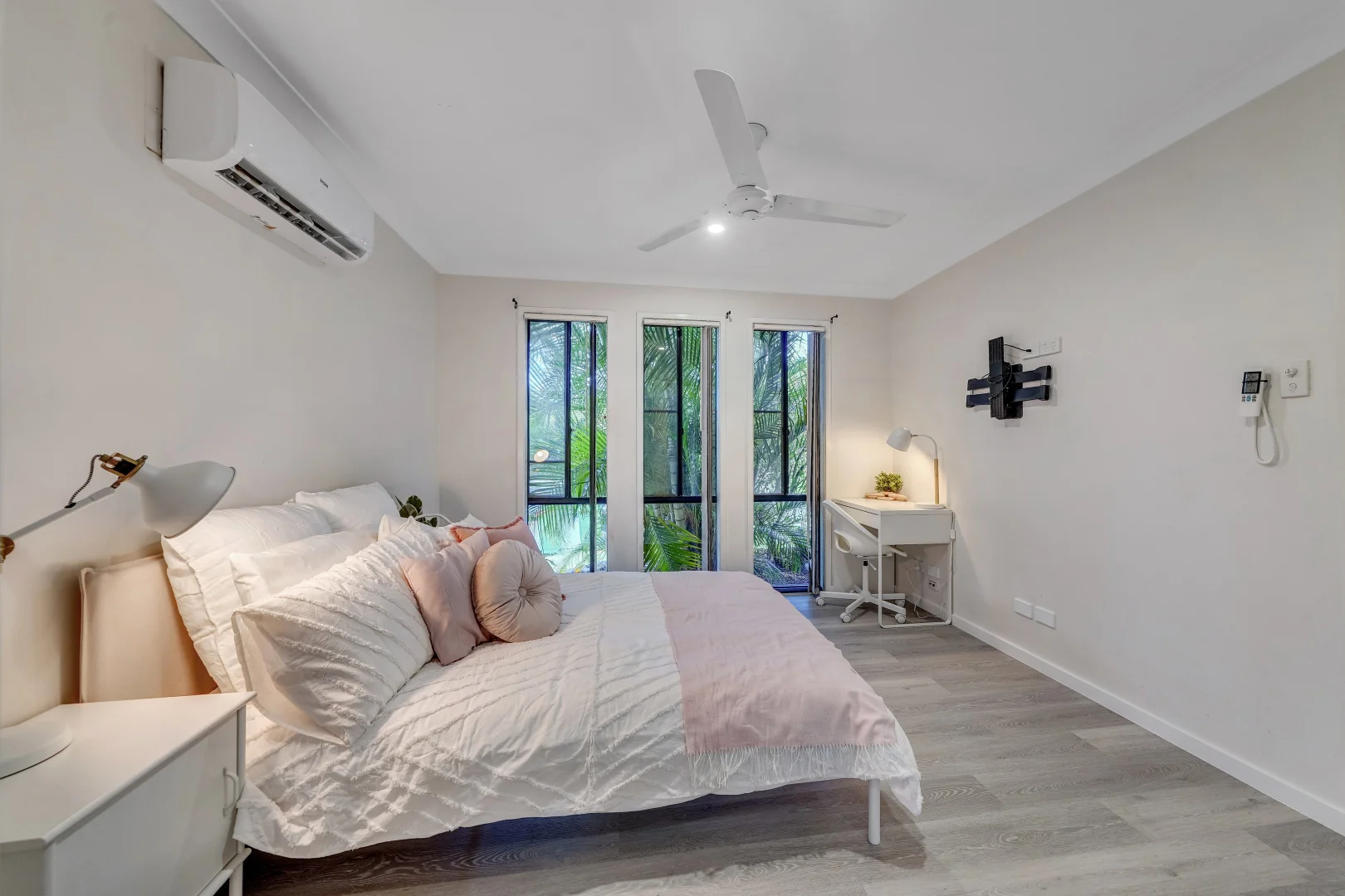 4/19 Winchester Crescent, Pimpama QLD 4209 photo 3