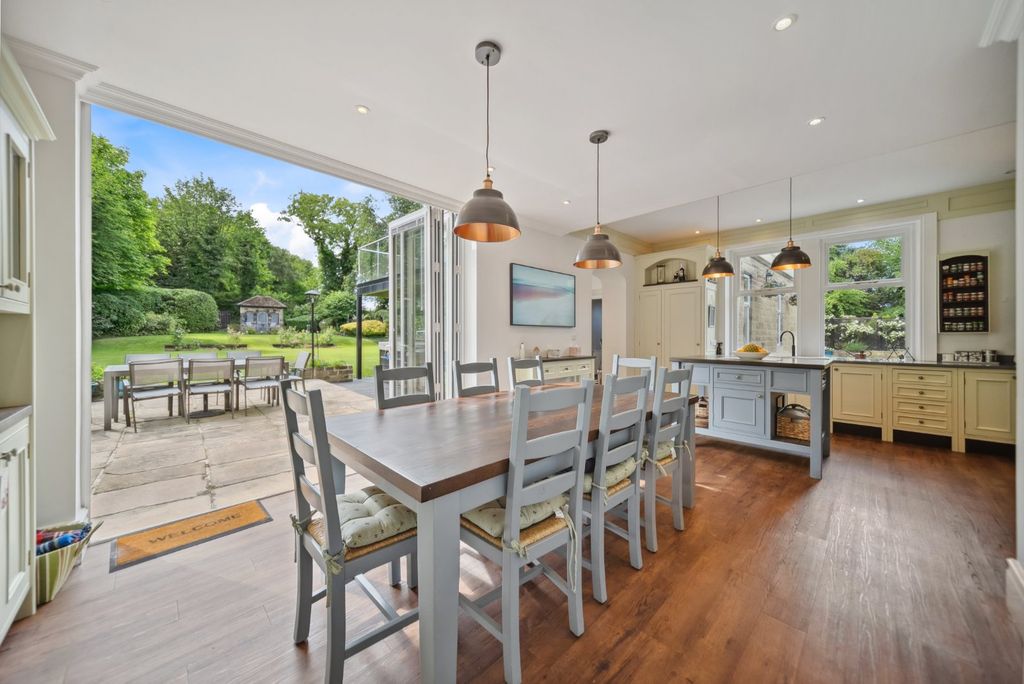 Additional image 5 of 6 bed detached house for saleLeeds Road, Idle, Bradford, West Yorkshire BD10