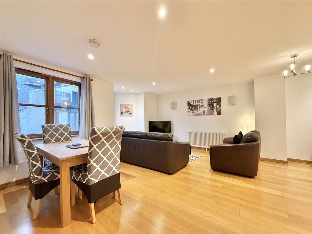 Additional image 10 of 2 bed flat for saleFore Street, Brixham TQ5
