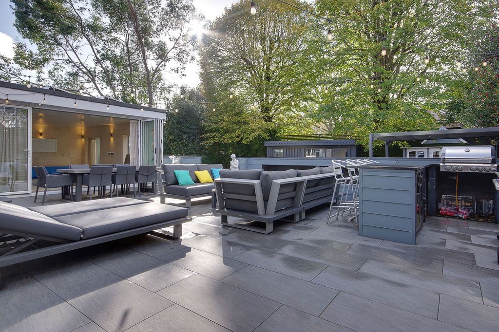 Additional image 35 of 6 bed detached house for salePortchester Road, Bournemouth BH8