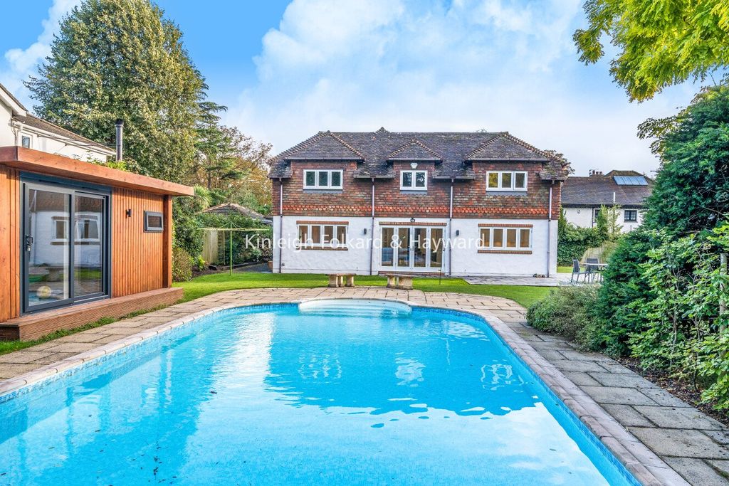 Additional image 16 of 5 bed detached house for saleHawthorne Road, Bromley, Kent BR1