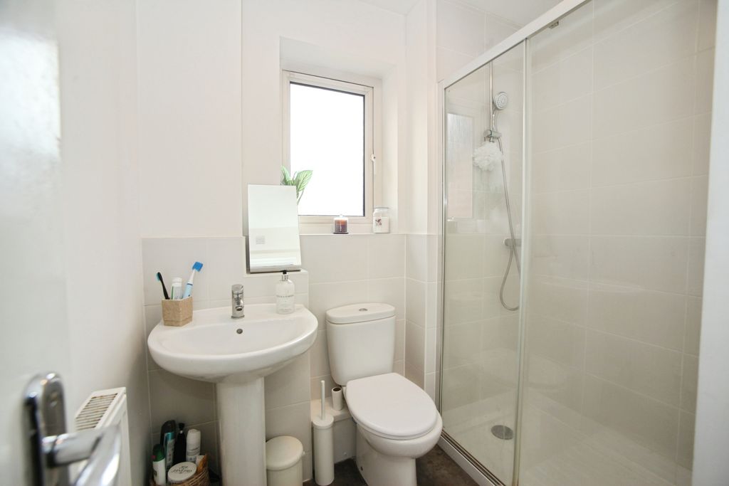 Additional image 18 of 4 bed detached house for saleCastle Way, Newport NP10