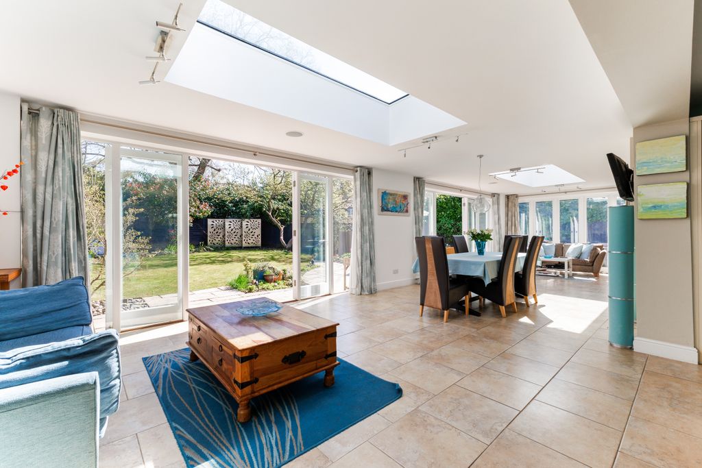 Additional image 10 of 5 bed detached house for saleThe Avenue, The Abbotsbrook, Bourne End SL8