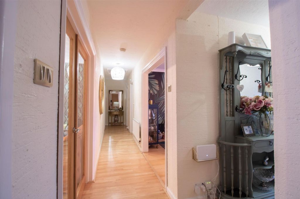Additional image 4 of 4 bed detached bungalow for saleWoodfieldside, Blackwood NP12