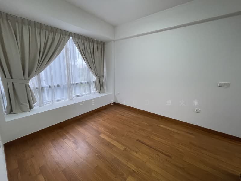 140 Hillview Avenue photo 4
