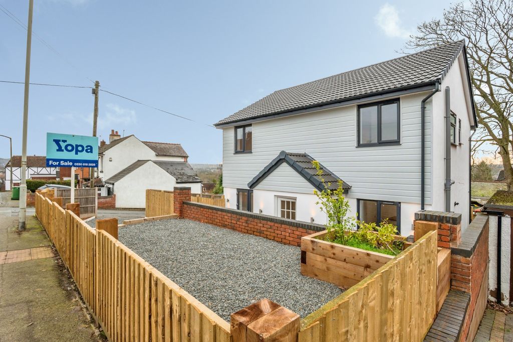 Additional image 19 of 4 bed detached house for saleCoppice Lane, Brierley Hill DY5