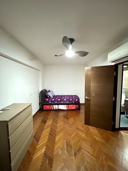 7 Commonwealth Avenue photo 5
