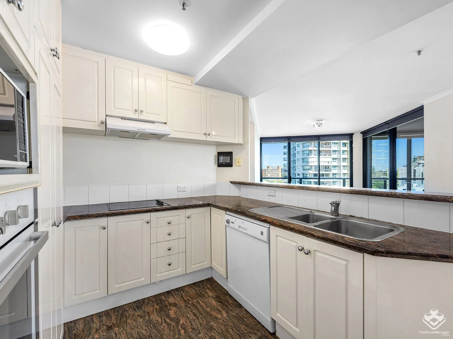 Additional image 2 of ID:21173871/8 Goodwin Street, Kangaroo Point QLD 4169