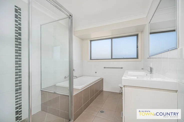 Additional image 14 of 28 Albion Close, Armidale NSW 2350