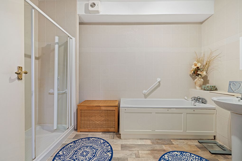 Additional image 7 of 2 bed flat for saleThe Fairway, Aldwick Bay Estate, Aldwick, West Sussex PO21