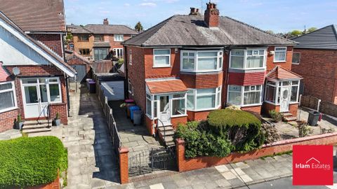 Kingsway, Swinton M27