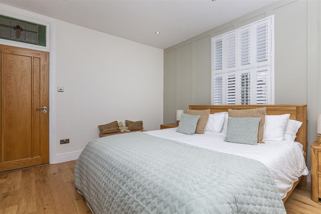 Additional image 32 of 4 bed detached house for saleBeaconsfield Road, Clayton, Bradford BD14