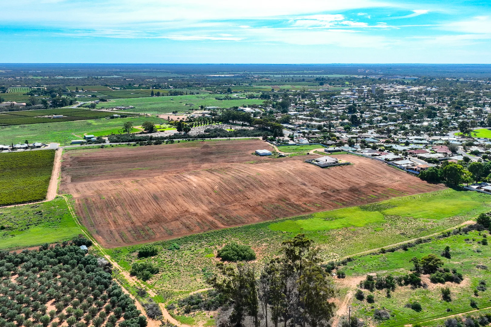 Additional image 3 of 39 Phillips Road, Berri SA 5343