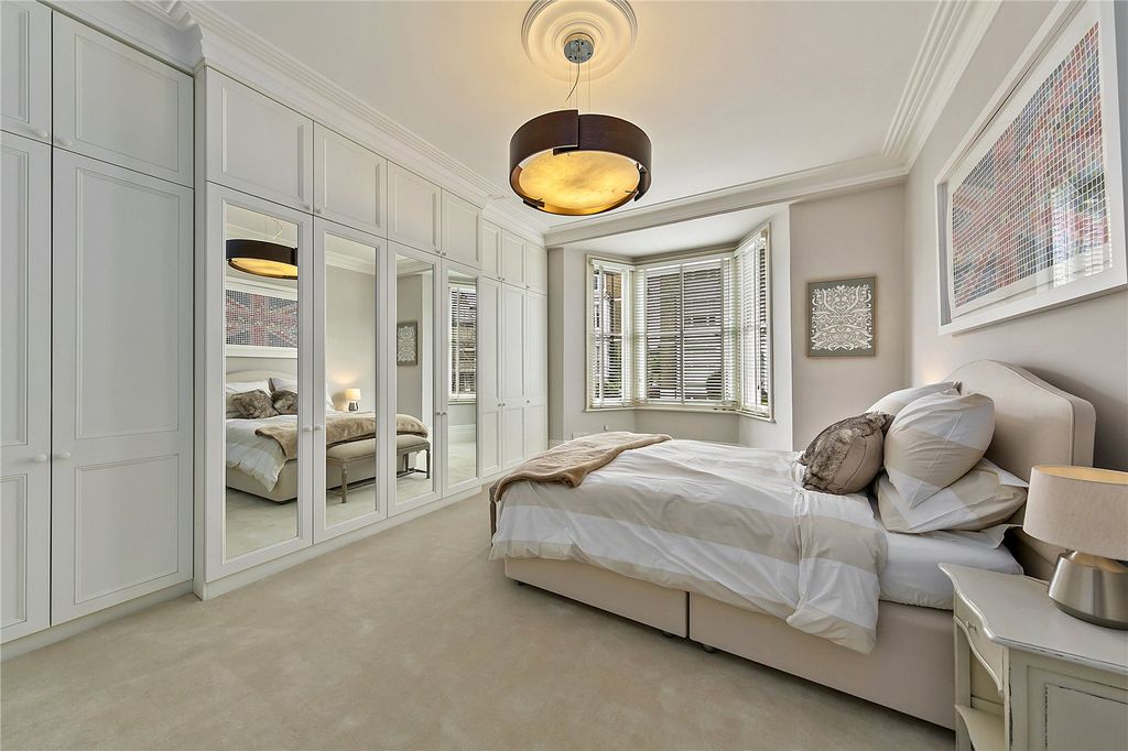 Additional image 10 of 3 bed maisonette for saleRoyston Road, Richmond TW10