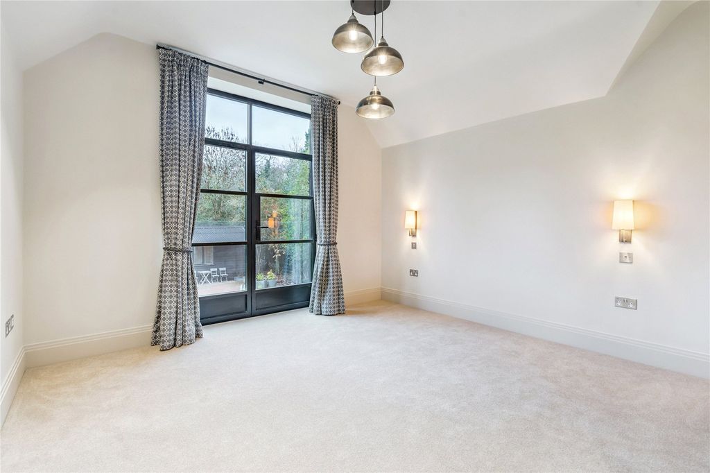 Additional image 33 of 14 bed property for saleSnells Lane, Little Chalfont, Buckinghamshire HP7