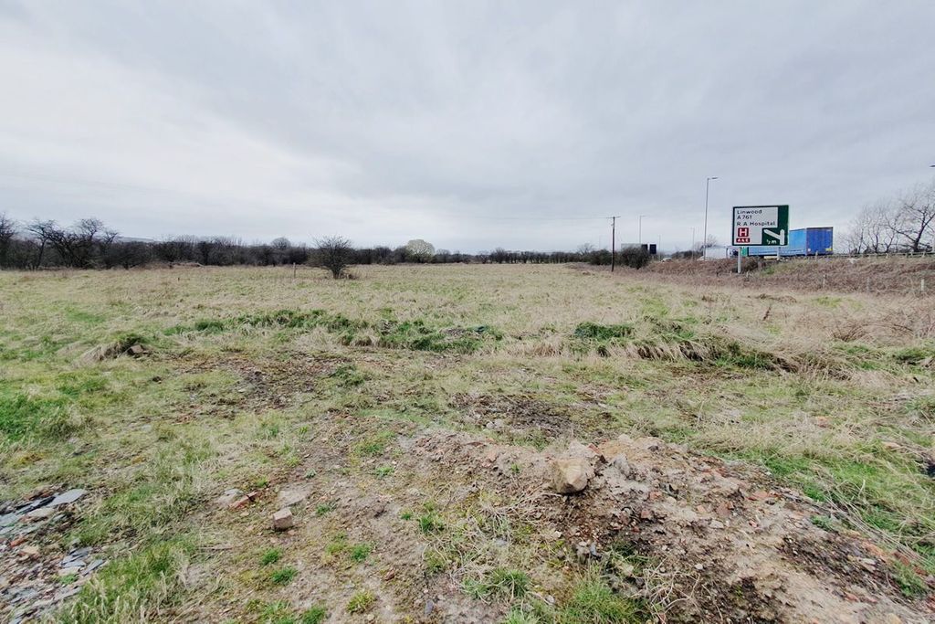 Land for saleDevelopment Site Near Glasgow Airport, Paisley PA33Aa PA3