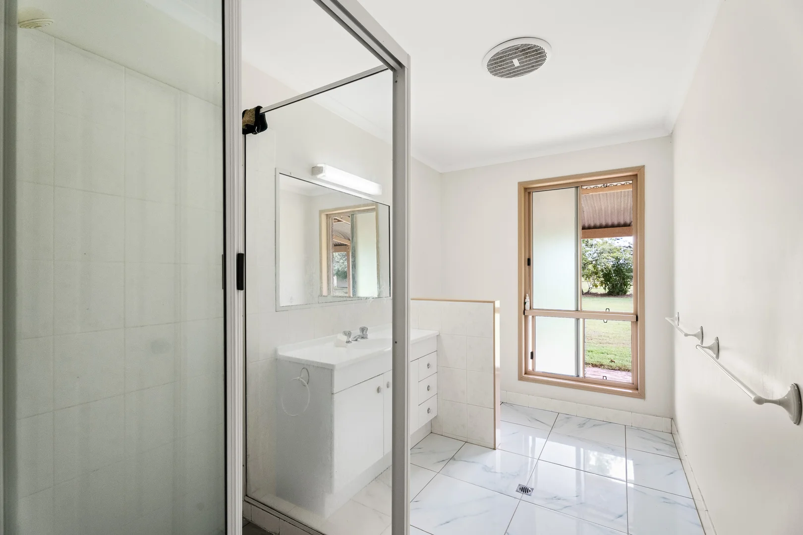 Additional image 14 of 136 Barrage Road East, Mungar QLD 4650