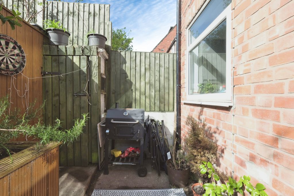 Additional image 19 of 3 bed terraced house for saleCostock Avenue, Nottingham NG5