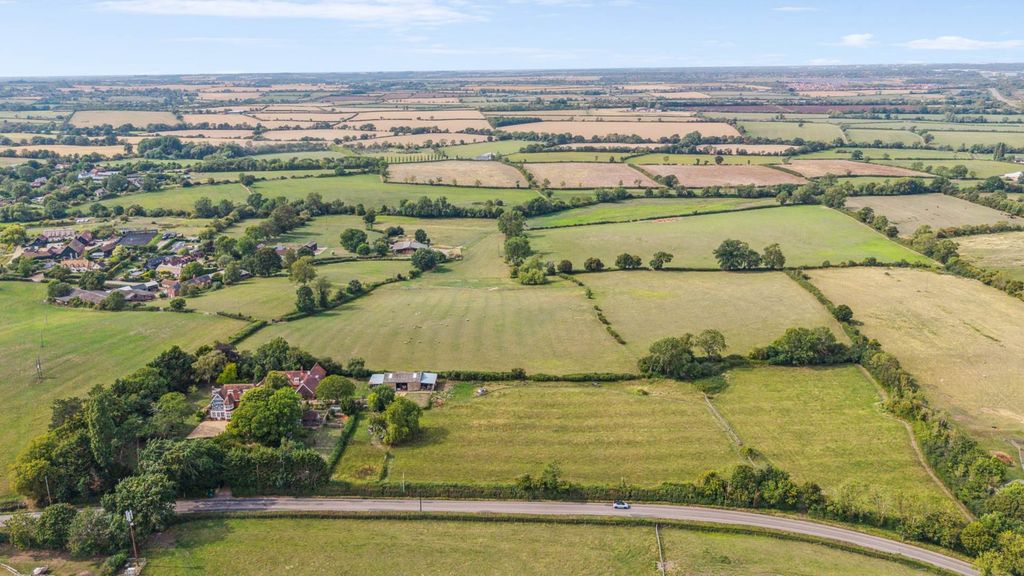 Additional image 51 of 7 bed property for saleStewkley Road, Soulbury LU7