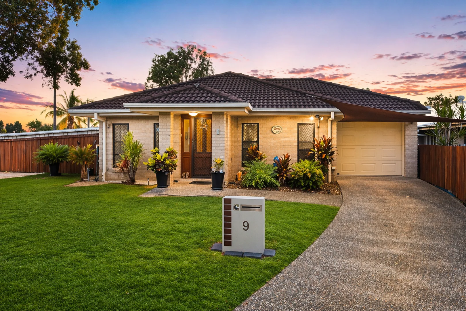 9 WATTLE STREET, Heathwood QLD 4110