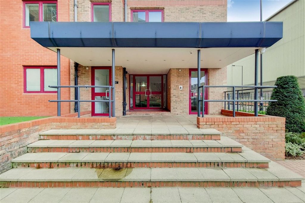 Additional image 15 of 2 bed flat for saleWilliam Morris Way, London SW6