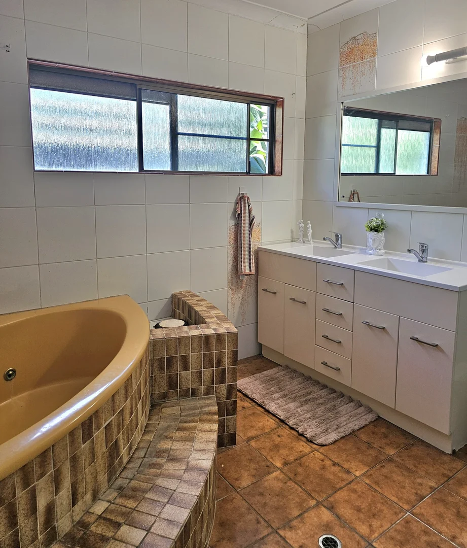 Additional image 24 of 47 Beach Road, Ayr QLD 4807
