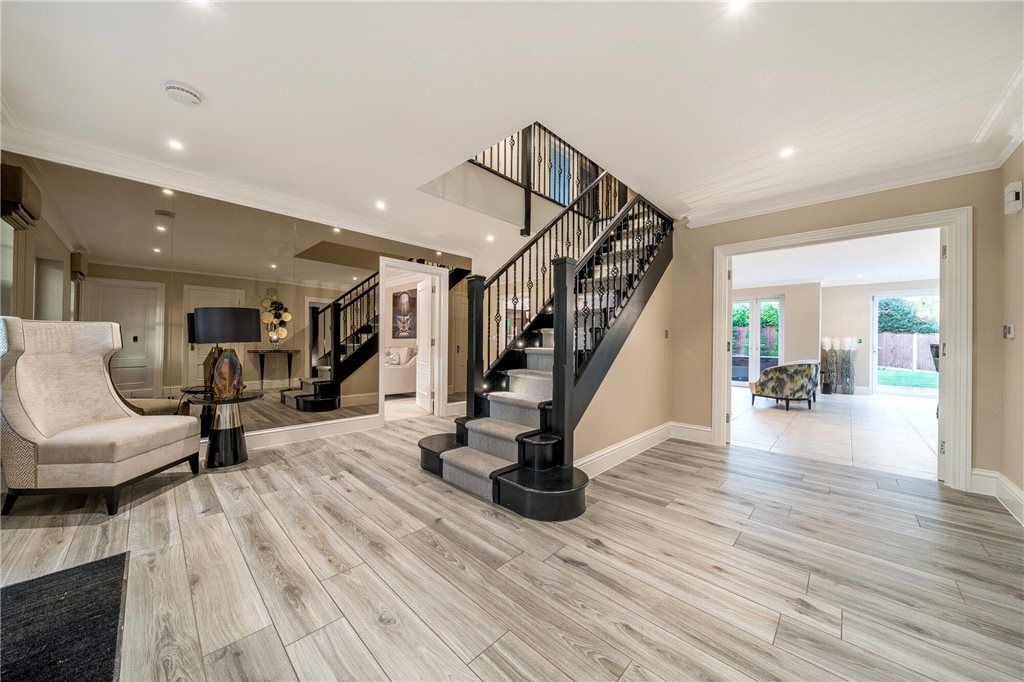 Additional image 13 of 6 bed detached house for salePlaistow Lane, Bromley BR1