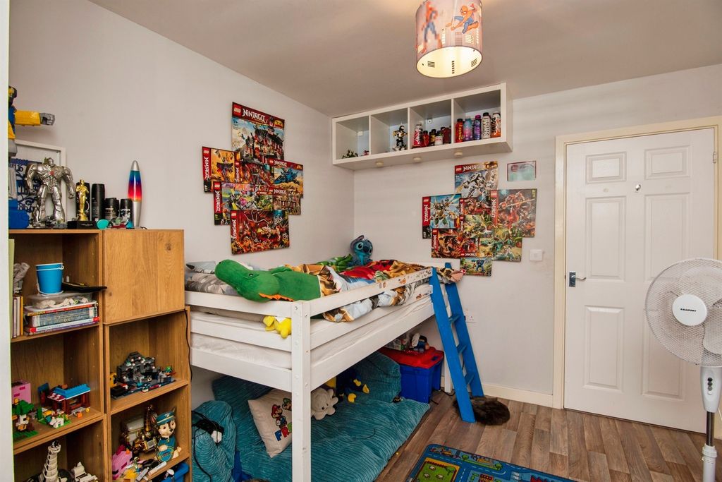Additional image 11 of 2 bed flat for saleHill View Road, Malvern WR14