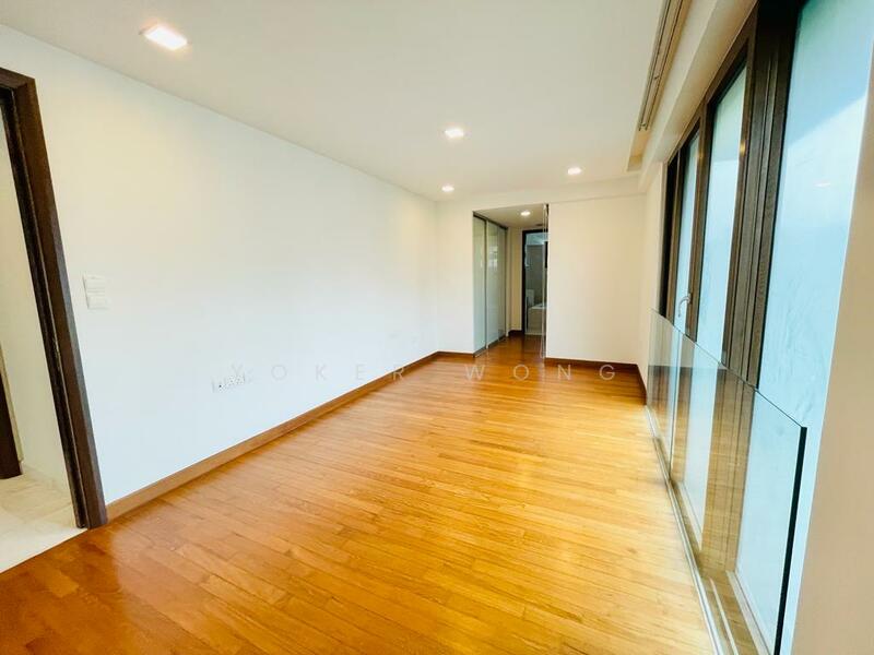 77 Sophia Road photo 4