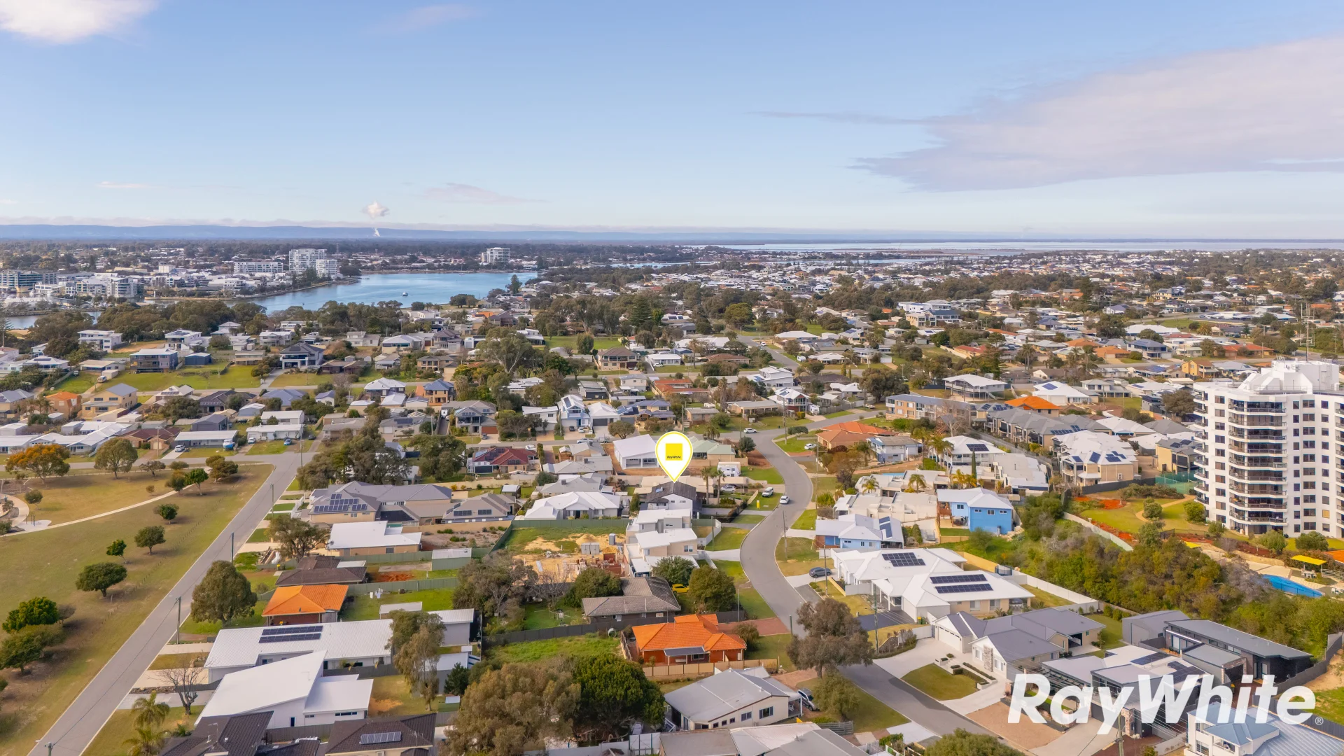 Additional image 24 of 6 Oversby Street, Halls Head WA 6210