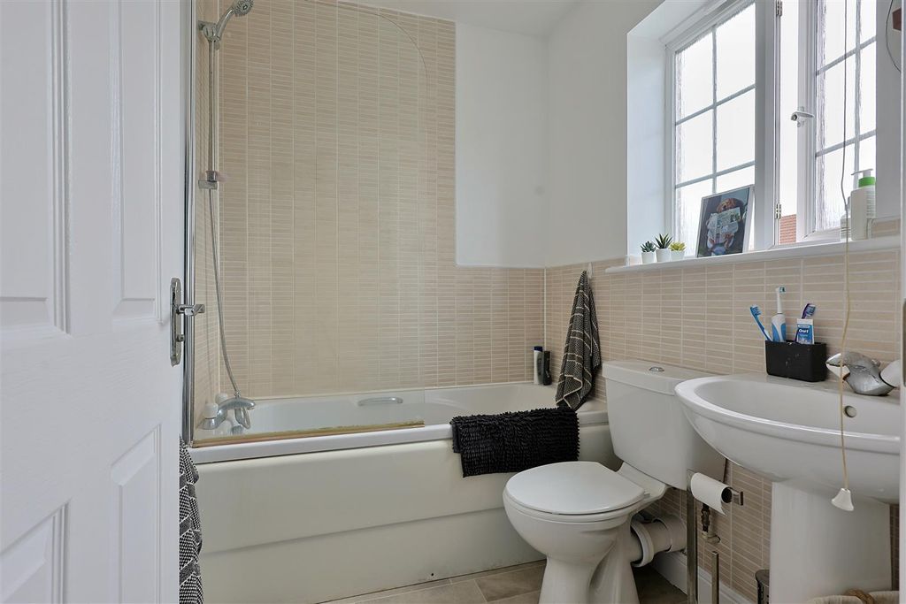 Additional image 3 of 1 bed flat for saleBeaumaris Court Longbenton, Newcastle Upon Tyne NE12