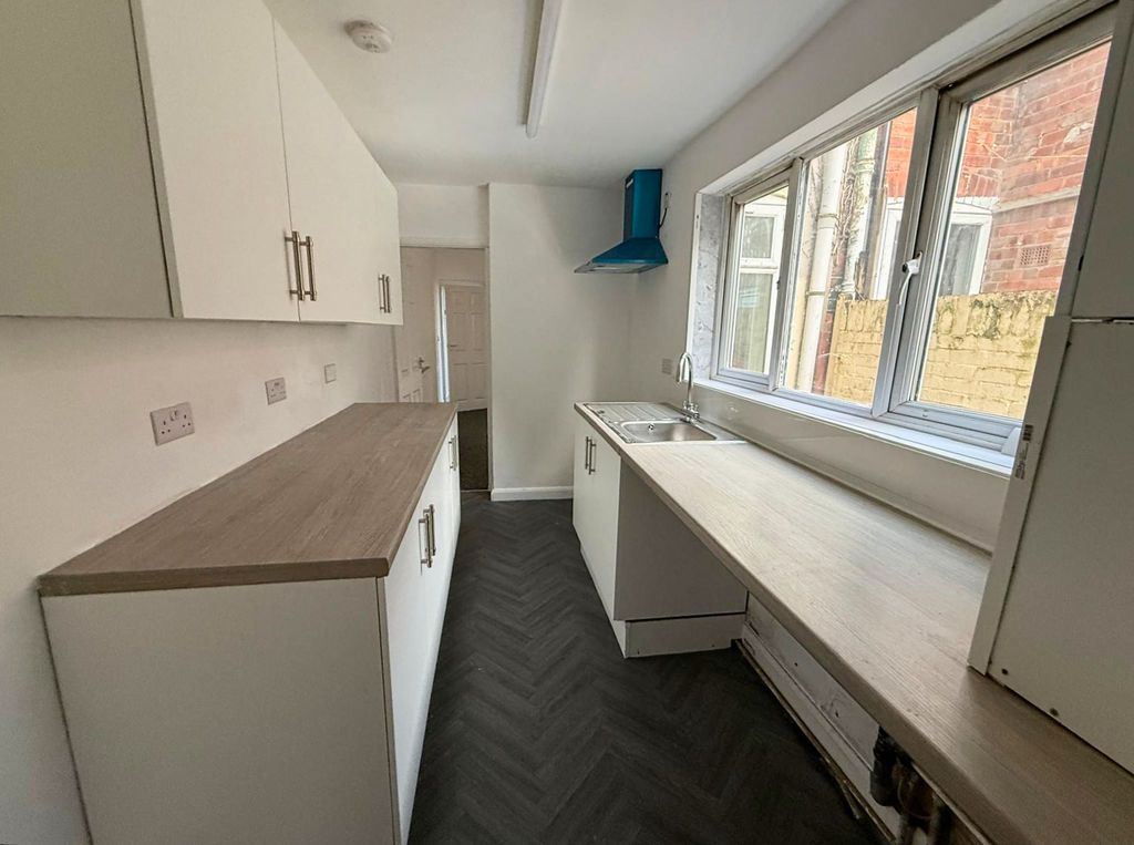Additional image 5 of 3 bed terraced house for saleElizabeth Street, Scunthorpe DN15