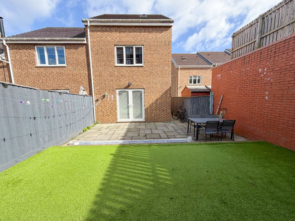 Additional image 16 of 3 bed property for saleMasseys View, Blaydon NE21